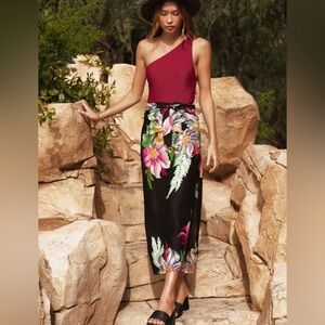 NWT WALTER BAKER Corsica Sarong - Paradise Grand Magnolia O/S